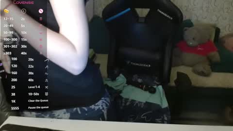  AliceCullen  online show from 11/29/25, 02:53