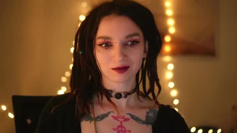 Snapshot of _alicemorrison_ chatting on 04/18/26, 06:12 Alice Morrison Mistress Datura online show from 04/18/26, 06:12
