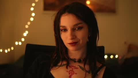 Snapshot of _alicemorrison_ chatting on 04/18/26, 07:58 Alice Morrison Mistress Datura online show from 04/18/26, 07:58
