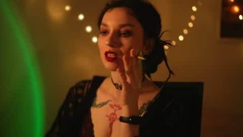 Snapshot of _alicemorrison_ chatting on 05/06/26, 05:40 Alice Morrison Mistress Datura online show from 05/06/26, 05:40