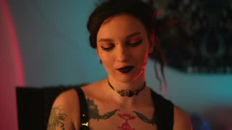 Snapshot of _alicemorrison_ chatting on 05/11/26, 06:05 Alice Morrison Mistress Datura online show from 05/11/26, 06:05