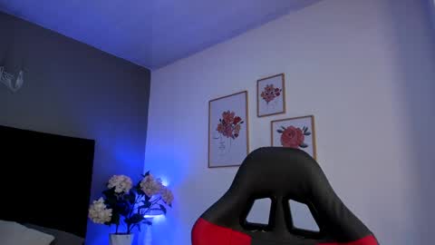 Snapshot of _aliice_1 chatting on 01/17/25, 10:56  Alice  online show from 01/17/25, 10:56