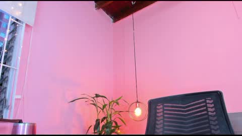 Snapshot of _aline_hall chatting on 02/15/25, 11:17 Alline Hall online show from 02/15/25, 11:17