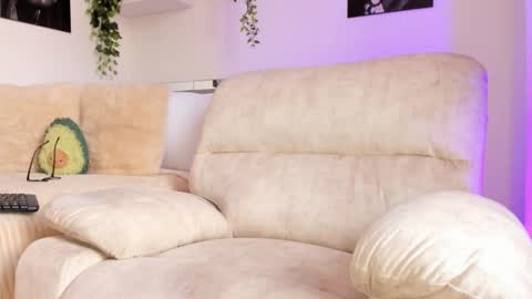 Karo online show from 01/28/25, 04:19