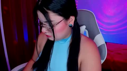 Snapshot of _alukah__ chatting on 10/28/25, 05:15 Alisa online show from 10/28/25, 05:15