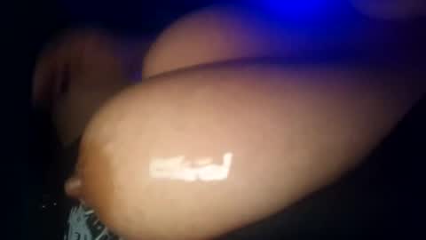 Snapshot of _always__horny chatting on 11/27/25, 07:21 Giulia...... online show from 11/27/25, 07:21