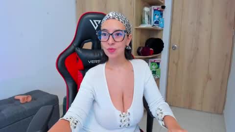 AMANDA online show from 09/23/25, 06:00