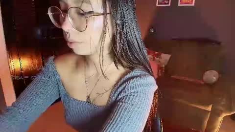 Snapshot of _amarella_ chatting on 07/11/26, 05:26 Ana online show from 07/11/26, 05:26