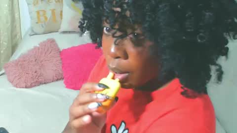 Snapshot of _amy_rojas_ chatting on 10/04/25, 01:25 ask me online show from 10/04/25, 01:25