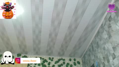 Snapshot of _amy_rojas_ chatting on 10/21/25, 09:04 ask me online show from 10/21/25, 09:04