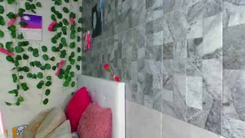 Snapshot of _amy_rojas_ chatting on 06/04/26, 04:29 ask me online show from 06/04/26, 04:29