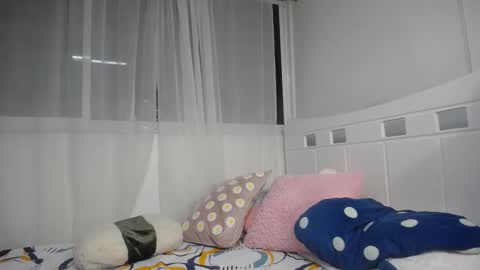 Snapshot of _amywhite chatting on 01/29/25, 02:40 _amywhite online show from 01/29/25, 02:40