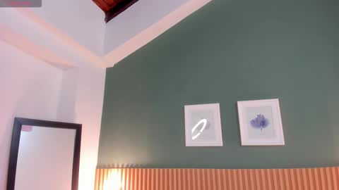 Ana Victoria online show from 10/29/25, 12:07