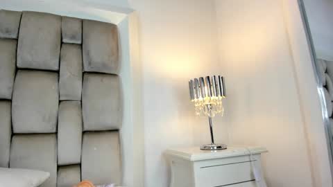 Angel Azul online show from 02/05/25, 02:59