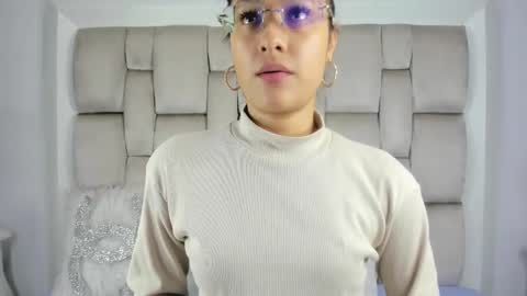 Angel Azul online show from 02/17/25, 11:34