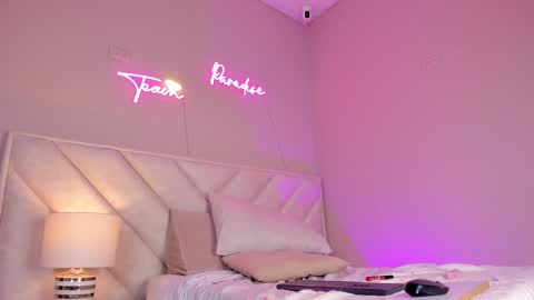 ngela  online show from 03/07/25, 04:22