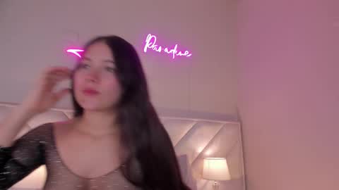 Snapshot of _angela_x chatting on 03/12/26, 11:27 ngela online show from 03/12/26, 11:27