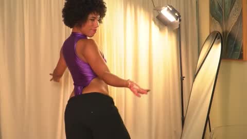 Snapshot of _angeleyes chatting on 03/08/26, 09:07 Angie - online show from 03/08/26, 09:07