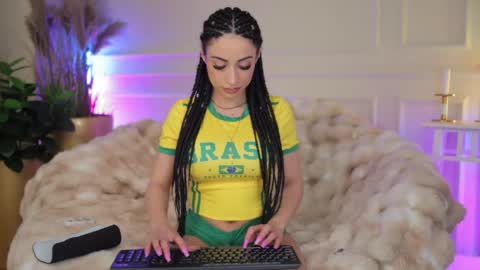 Anna online show from 04/02/26, 07:22