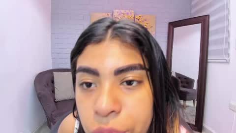 Snapshot of _anna_maria chatting on 06/04/26, 07:31 online show from 06/04/26, 07:31