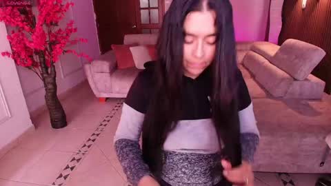 Snapshot of _anna_parker_ chatting on 05/30/26, 07:11 Ana online show from 05/30/26, 07:11
