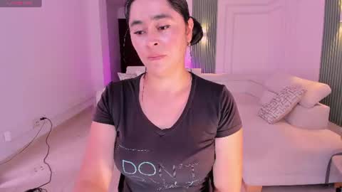 Snapshot of _anna_parker_ chatting on 06/22/26, 07:22 Ana online show from 06/22/26, 07:22