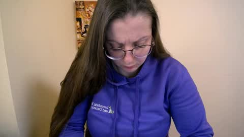 Anna online show from 02/07/25, 11:01