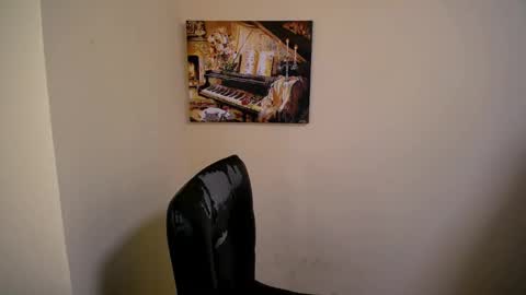 Anna online show from 02/10/25, 10:20