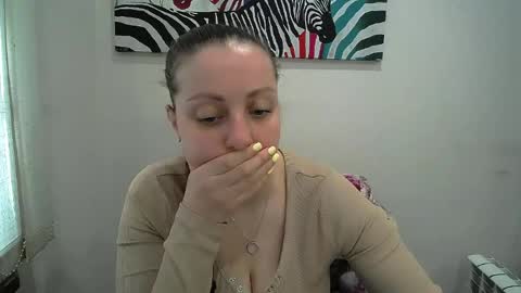 Snapshot of _annabelle_lee chatting on 04/20/26, 06:16 Anna online show from 04/20/26, 06:16