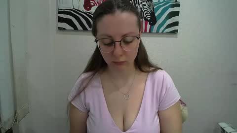 Snapshot of _annabelle_lee chatting on 04/21/26, 06:41 Anna online show from 04/21/26, 06:41