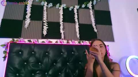 Annie Andrick online show from 03/01/26, 01:13