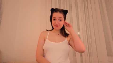 Anna online show from 02/01/26, 04:16