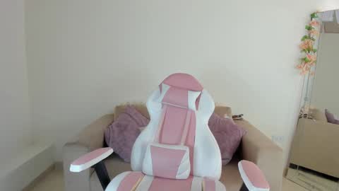    online show from 12/12/24, 05:04