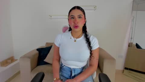    online show from 09/29/25, 12:21