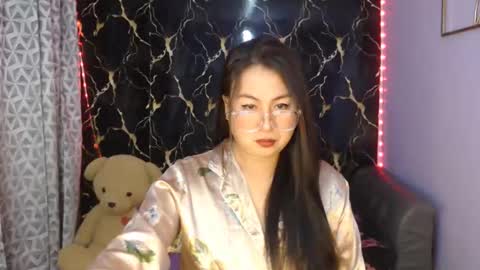 Snapshot of _arah chatting on 02/04/26, 02:50 arah online show from 02/04/26, 02:50