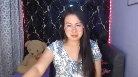 Snapshot of _arah chatting on 02/05/26, 09:58 arah online show from 02/05/26, 09:58