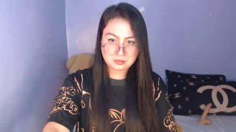 Snapshot of _arah chatting on 02/21/26, 01:34 arah online show from 02/21/26, 01:34