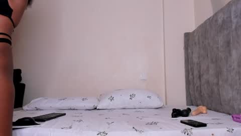 Snapshot of _ariah chatting on 05/10/26, 05:56 Ariah independent model online show from 05/10/26, 05:56