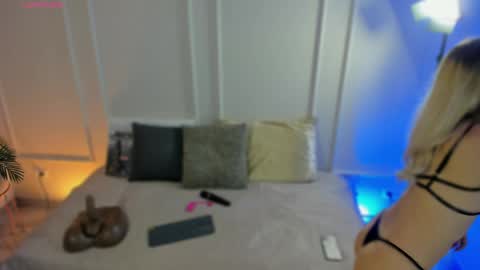 Snapshot of _arianasweet chatting on 04/03/26, 07:12 _arianasweet online show from 04/03/26, 07:12