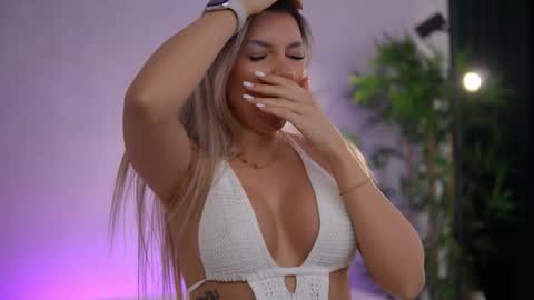 Arielle online show from 03/24/26, 06:51