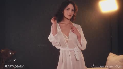 Snapshot of _arta_ chatting on 10/23/25, 12:26 ARTA online show from 10/23/25, 12:26