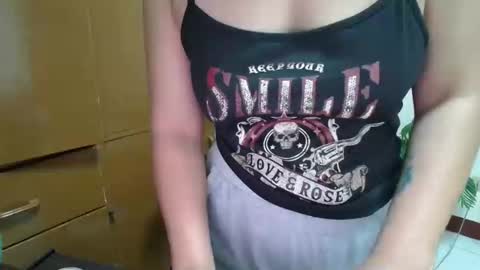 Snapshot of _ashley27 chatting on 04/03/26, 02:31 Angie online show from 04/03/26, 02:31