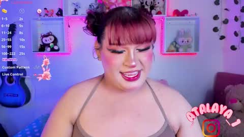 Snapshot of _atalaya_ chatting on 03/08/26, 03:54 independent model atalaya online show from 03/08/26, 03:54