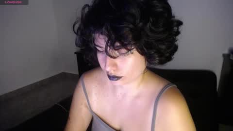 Snapshot of _atenea_golden chatting on 12/12/24, 10:52 atenea online show from 12/12/24, 10:52