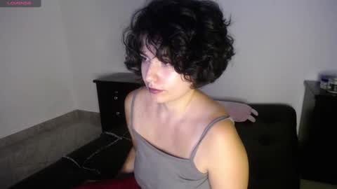 Snapshot of _atenea_golden chatting on 12/13/24, 01:59 atenea online show from 12/13/24, 01:59