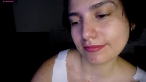 Snapshot of _atenea_golden chatting on 12/20/24, 01:03 atenea online show from 12/20/24, 01:03