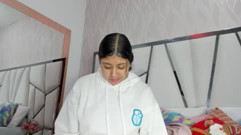 Aura online show from 01/13/26, 03:01