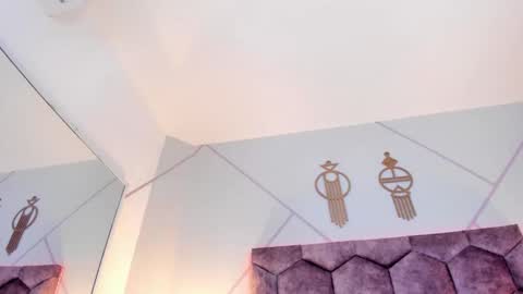 _aurora_collins_ online show from 02/18/26, 12:56