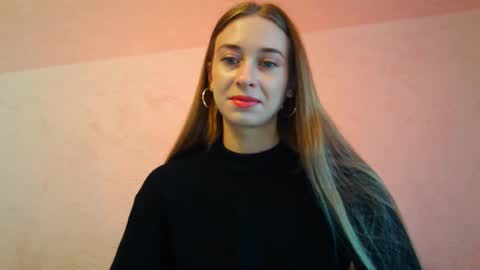 _aurora_sweet online show from 10/13/25, 08:25