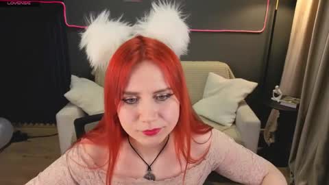 Snapshot of _ava_sky_ chatting on 03/10/26, 10:04 AVA online show from 03/10/26, 10:04